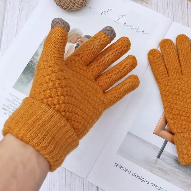 Cycling Touch Screen Gloves Female Winter Cute Student Cycling Warm And Cold Korean Version - Image 3