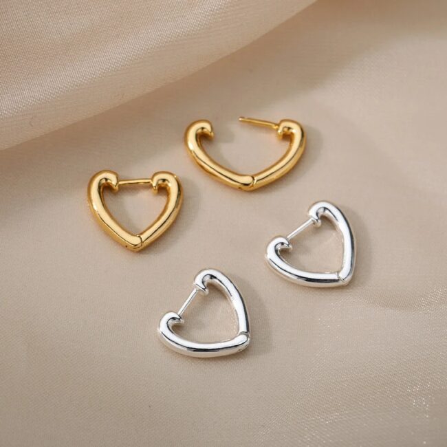 Mini Hollow Heart Drop Earrings For Women Simple Design Fashion Heart Ear Cuff Piercing Dangle Earring Jewelry Gift Bijoux Femme