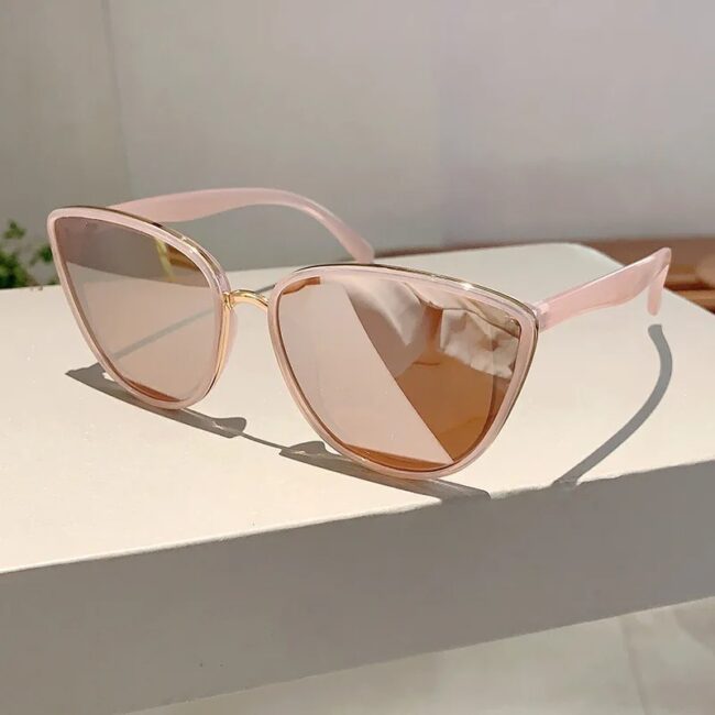 Retro Cat Eye Sunglasses for Women & Men - Image 11