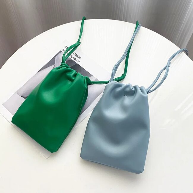 Casual Drawstring Bag Style Women Crossbody Bag Candy Color Lady Mini Bucket Bag for Mobile Phone Female Shoulder Purse Wallet