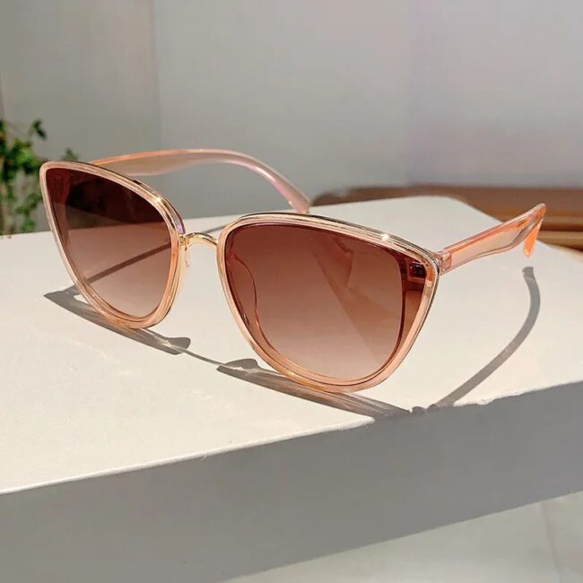 Retro Cat Eye Sunglasses for Women & Men - Image 10